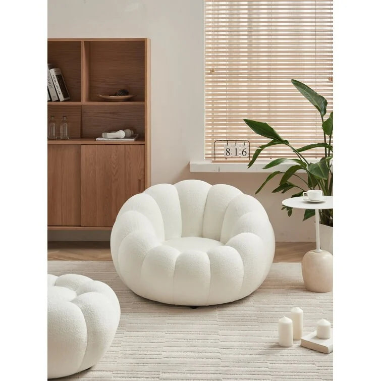 Sillón decorativo tapizado en tela 3D con otomana